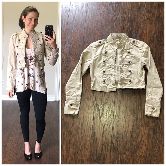MKM Designs Jackets & Blazers - ⭕️ 4/$15 Cropped military style jacket